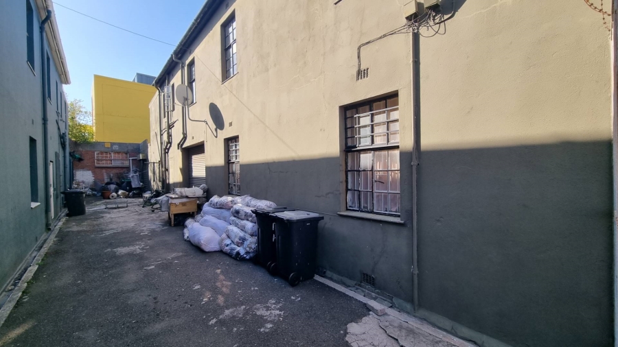 To Let Commercial Property for Rent in Salt River Western Cape